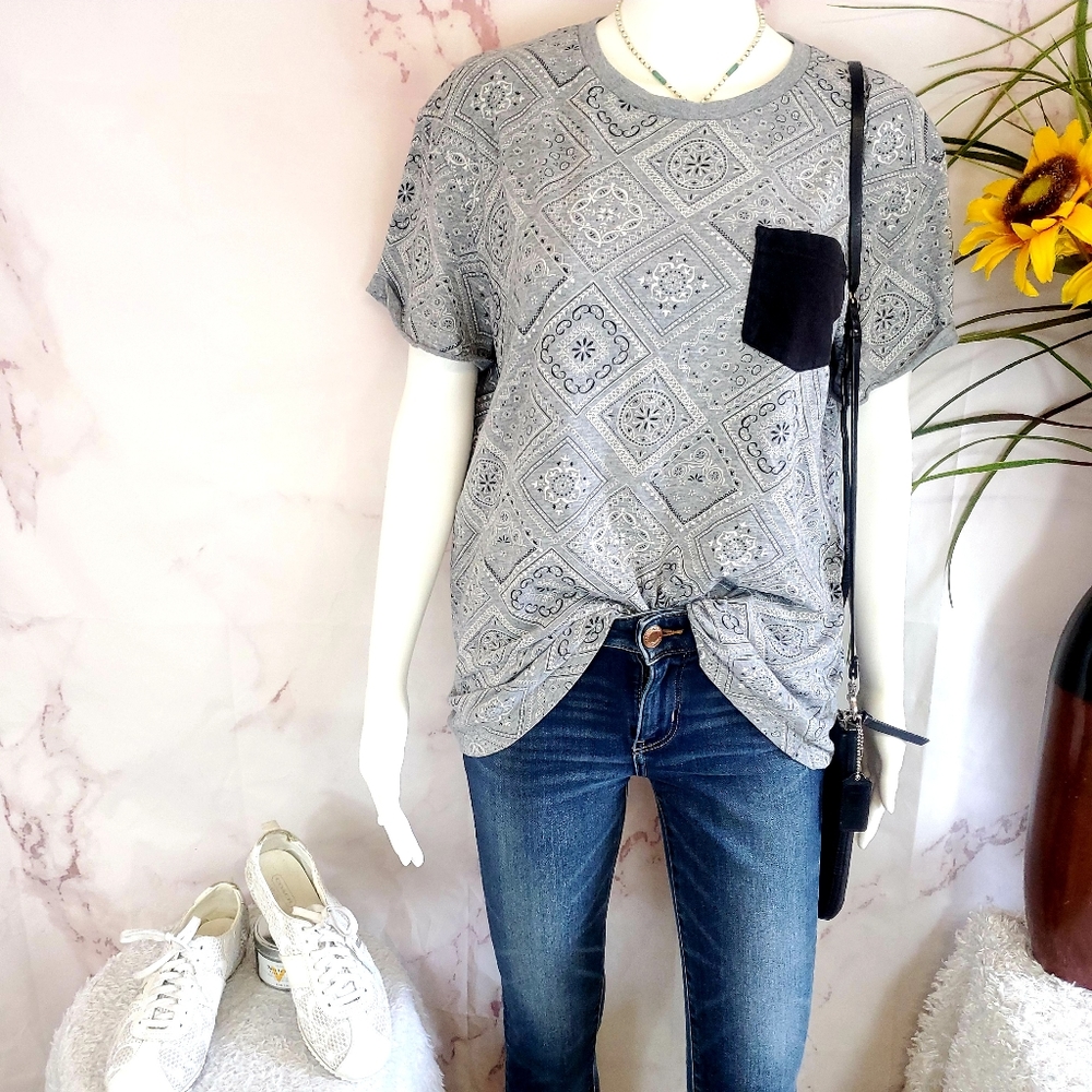 Anthropologie Brooklyn Calling N.YC. tee